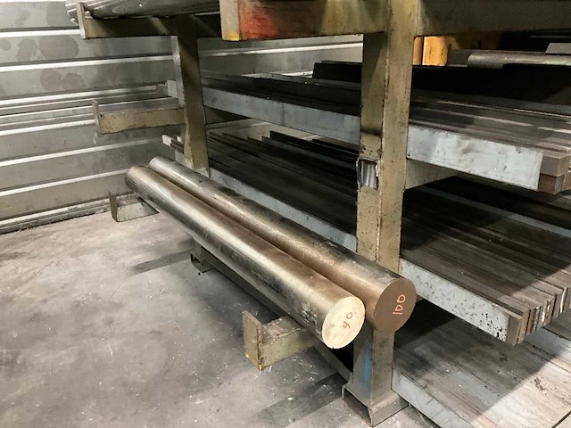 Divers staal - afbeelding 5 van  13