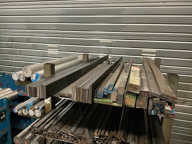 Divers staal - afbeelding 7 van  13