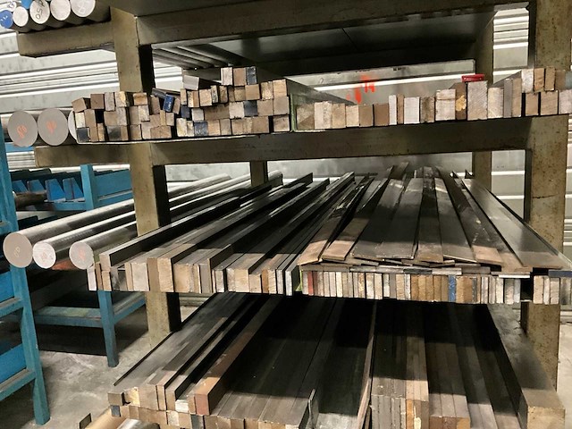 Divers staal - afbeelding 10 van  13