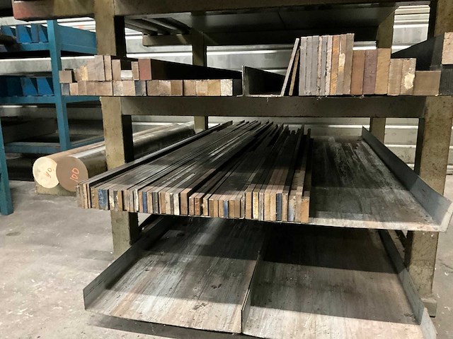 Divers staal - afbeelding 12 van  13