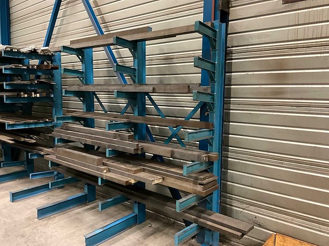 Divers staal - afbeelding 12 van  19