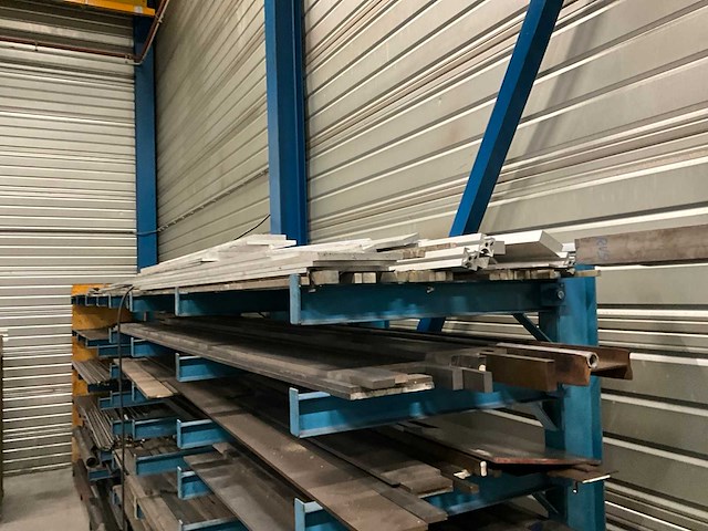 Divers staal - afbeelding 19 van  19