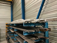 Divers staal - afbeelding 19 van  19