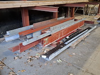 Divers staalwerk - afbeelding 1 van  12