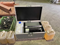 Divers staging materiaal - afbeelding 3 van  6
