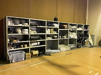 Divers staging materiaal - afbeelding 1 van  9
