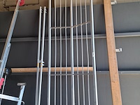 Divers steigermateriaal - afbeelding 5 van  5