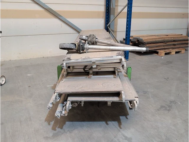 Divers steigermateriaal - afbeelding 2 van  4