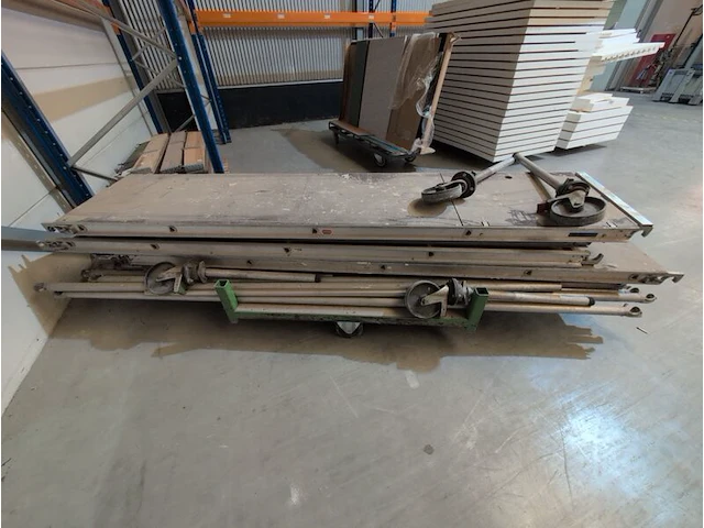 Divers steigermateriaal - afbeelding 4 van  4
