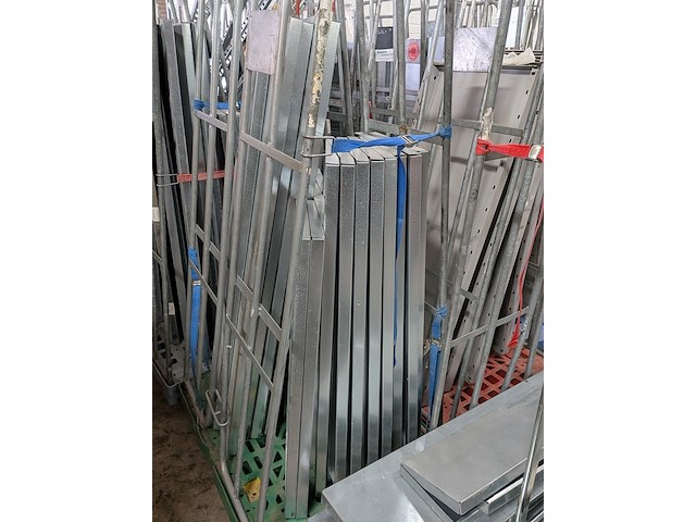 Divers stellingmateriaal - afbeelding 4 van  8