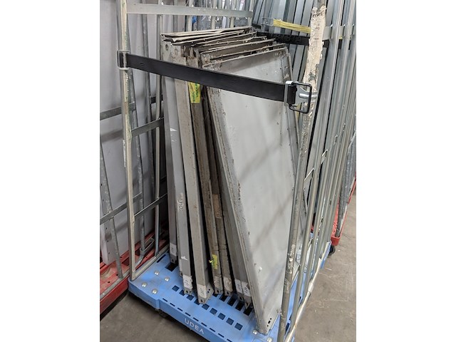 Divers stellingmateriaal - afbeelding 5 van  8