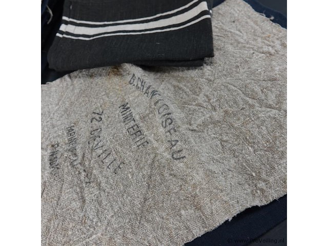 Divers tafellinnen - afbeelding 4 van  5