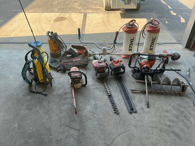 Divers tuingereedschap (10x) - afbeelding 1 van  2