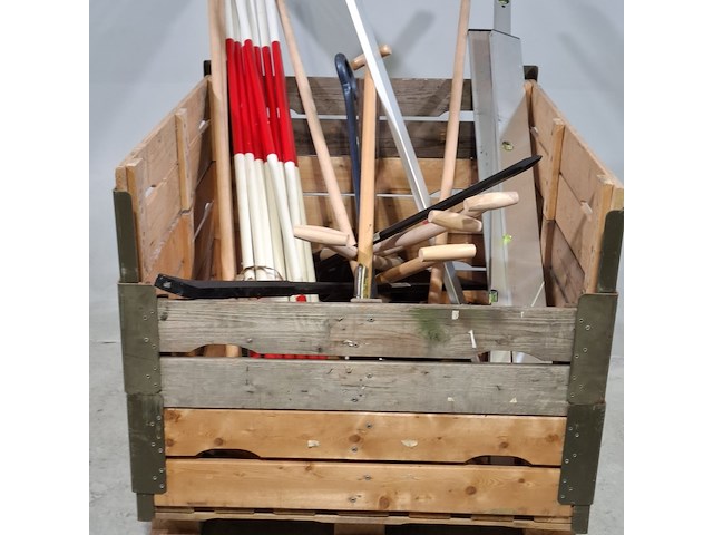 Divers tuingereedschap, o.a ideal - afbeelding 1 van  5