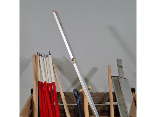 Divers tuingereedschap, o.a ideal - afbeelding 2 van  5