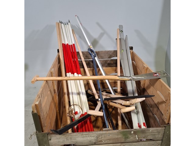 Divers tuingereedschap, o.a ideal - afbeelding 4 van  5