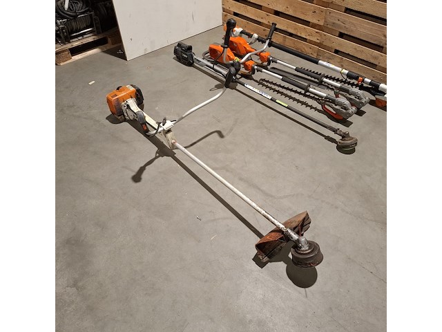 Divers tuingereedschap, o.a. stihl, ego en husqvarna - afbeelding 2 van  37