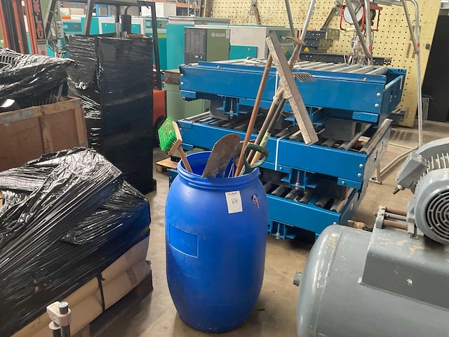 Divers tuingereedschap - afbeelding 1 van  4