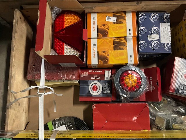 Divers voertuig verlichting - afbeelding 3 van  4