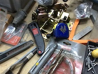 Divers werkmateriaal - afbeelding 4 van  6