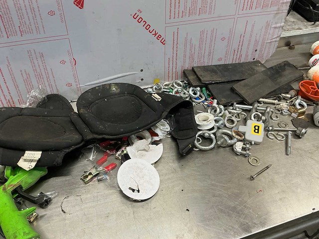 Divers werkplaats - afbeelding 1 van  8