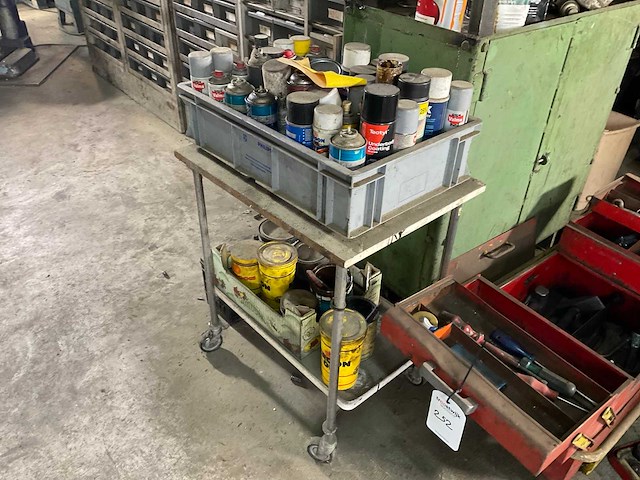Divers werkplaatsinventaris - afbeelding 5 van  5
