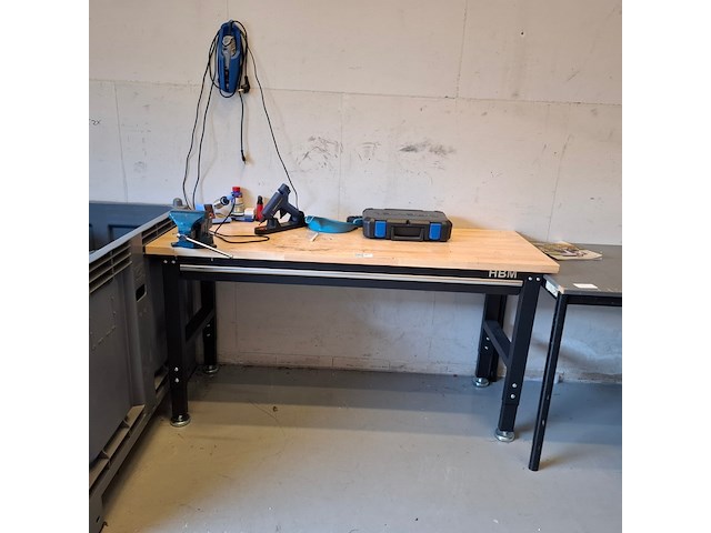 Divers werkplaatsinventaris - afbeelding 3 van  10