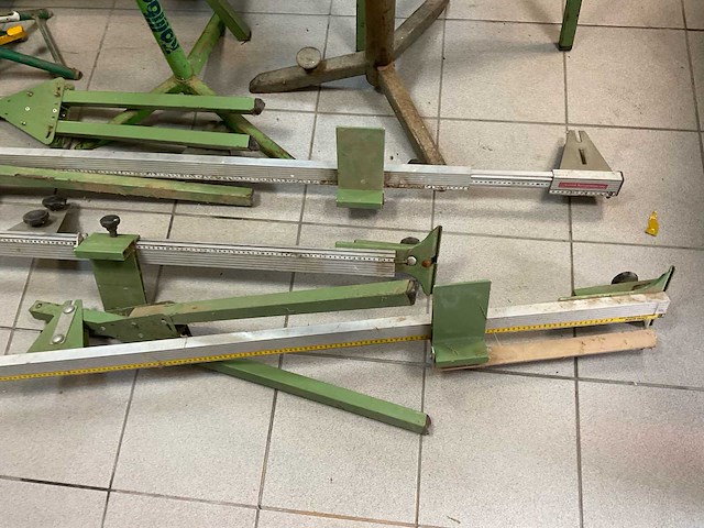 Divers werkplaatsinventaris - afbeelding 4 van  19
