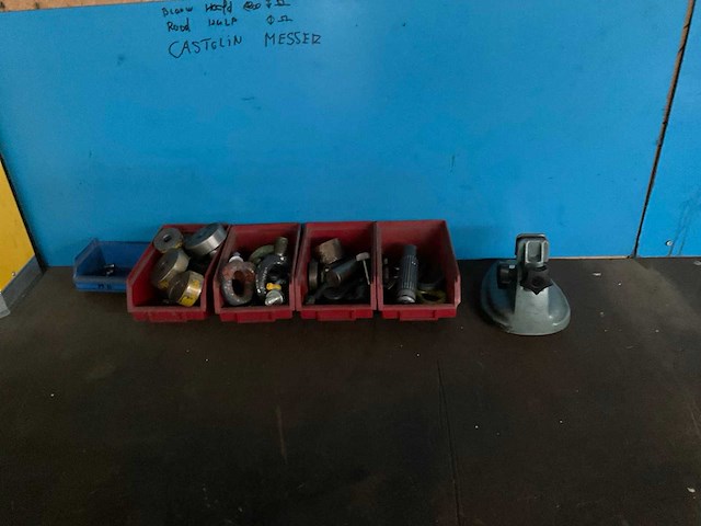 Divers werkplaatsmeubilair - afbeelding 9 van  14