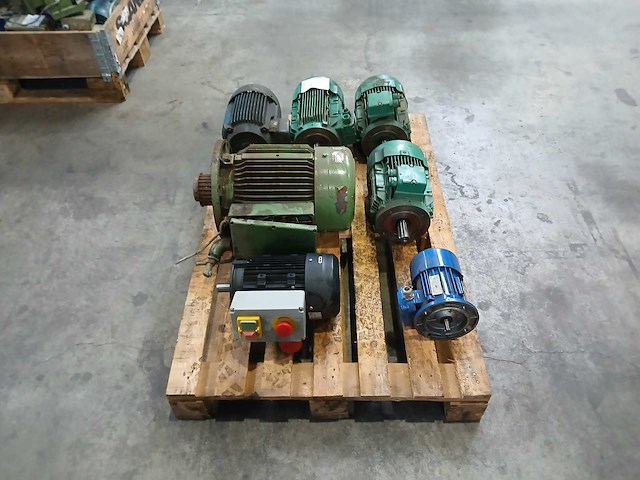 Diverse - elektromotor (7x) - afbeelding 2 van  3
