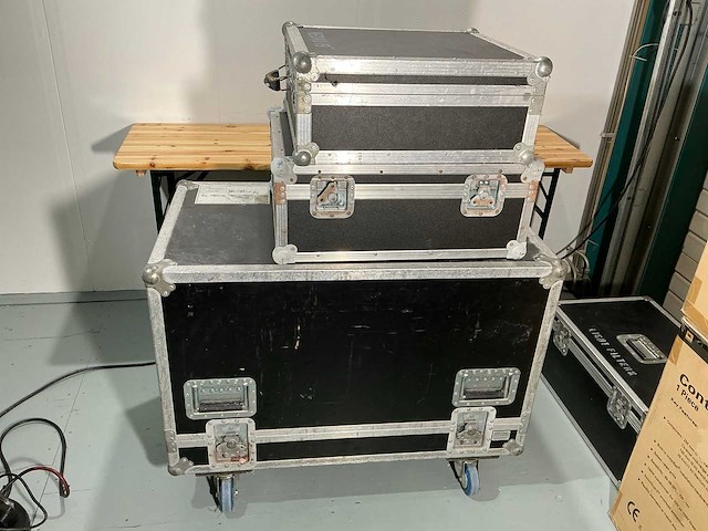 Diverse - flightcases (3x) - afbeelding 2 van  7