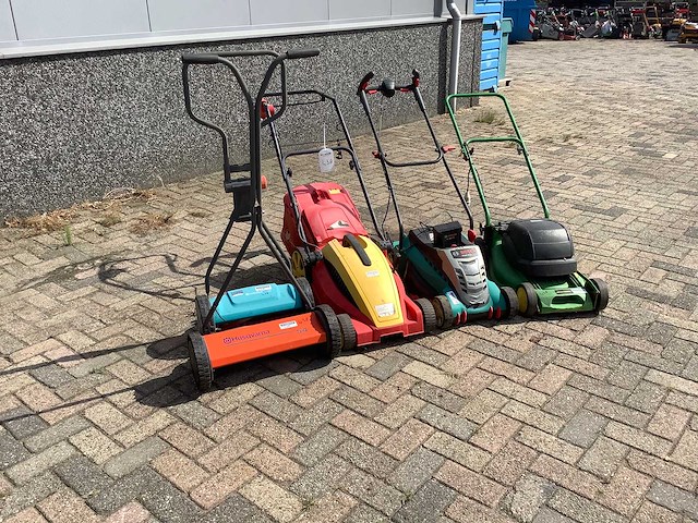 Diverse - grasmaaier (5x) - afbeelding 1 van  4