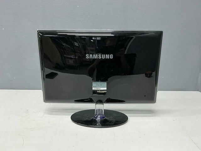 Diverse - monitor (4x) - afbeelding 2 van  27