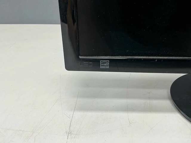 Diverse - monitor (4x) - afbeelding 10 van  27