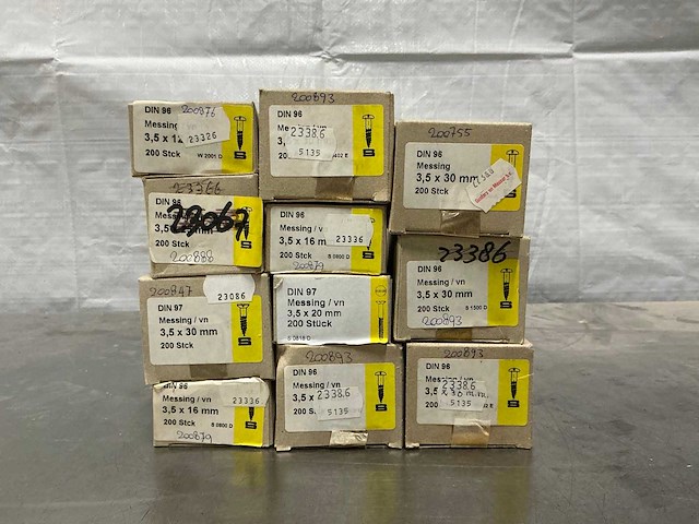 Diverse 3,5mm messing schroeven (2200x) - afbeelding 1 van  6