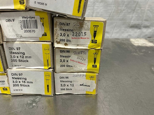 Diverse 3mm messing schroeven (2800x) - afbeelding 2 van  6