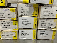 Diverse 3mm messing schroeven (2800x) - afbeelding 4 van  7