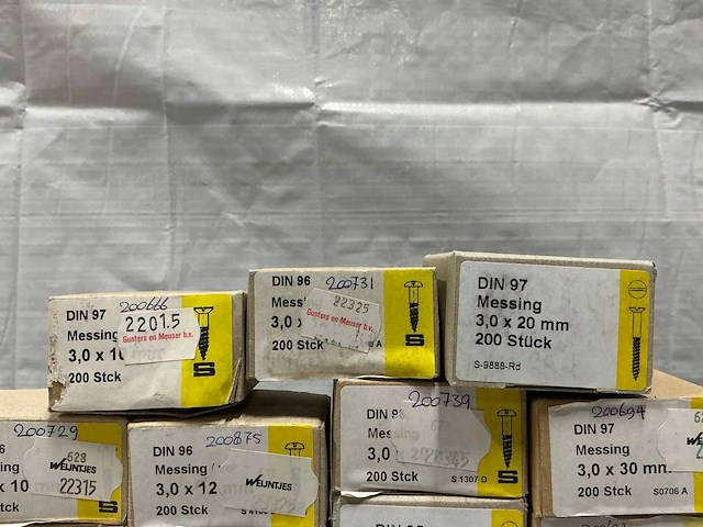 Diverse 3mm messing schroeven (2800x) - afbeelding 7 van  7
