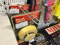 Diverse aanhangersloten toebehoren en gasalarmen - afbeelding 8 van  23