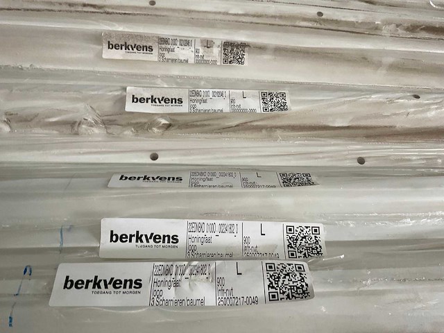 Diverse aannemersmateriaal - afbeelding 6 van  19