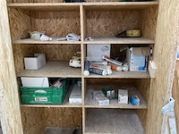Diverse aannemersmateriaal - afbeelding 18 van  19