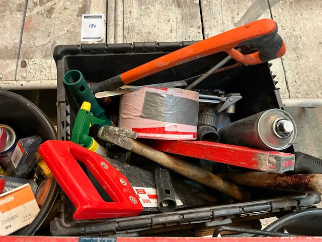 Diverse aannemersmaterialen - afbeelding 5 van  7