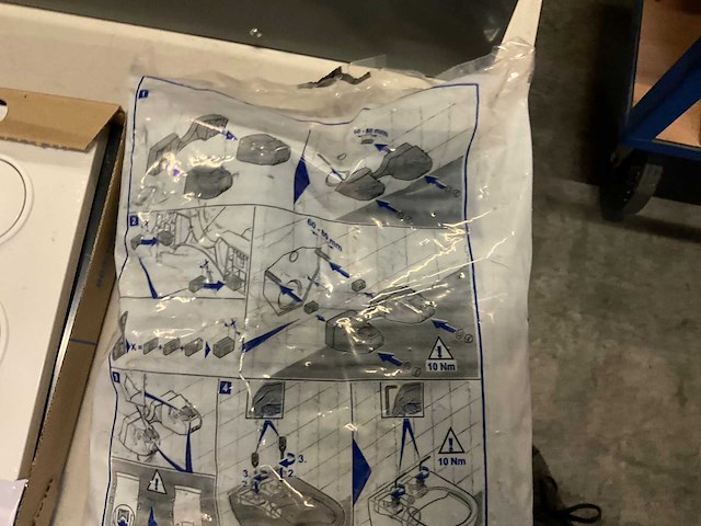 Diverse accessoires voor inbouwreservoirs - afbeelding 2 van  5