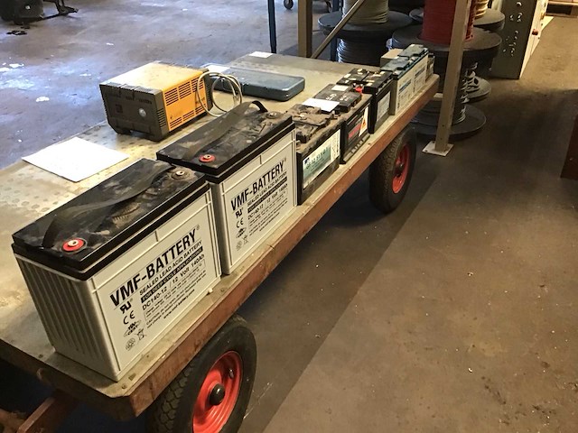 Diverse accu’s (9x) - afbeelding 1 van  5