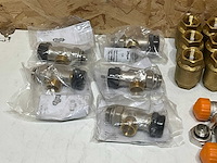 Diverse afsluiters (21x) - afbeelding 11 van  11