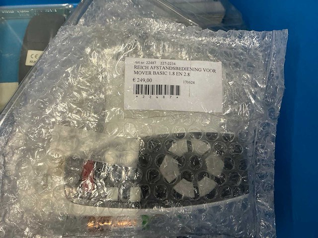 Diverse afstandsbedieningen (9x) - afbeelding 2 van  11