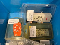 Diverse afstandsbedieningen (9x) - afbeelding 3 van  11