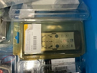 Diverse afstandsbedieningen (9x) - afbeelding 10 van  11