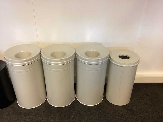Diverse afvalemmers & prullenbakken (8x) - afbeelding 2 van  6