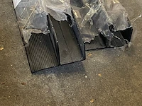 Diverse afwerkprofielen en plinten - afbeelding 3 van  8